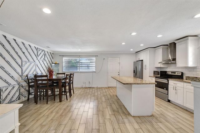 8314 Albacore Drive, Houston, TX 77074