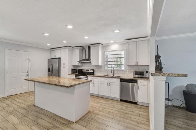 8314 Albacore Drive, Houston, TX 77074