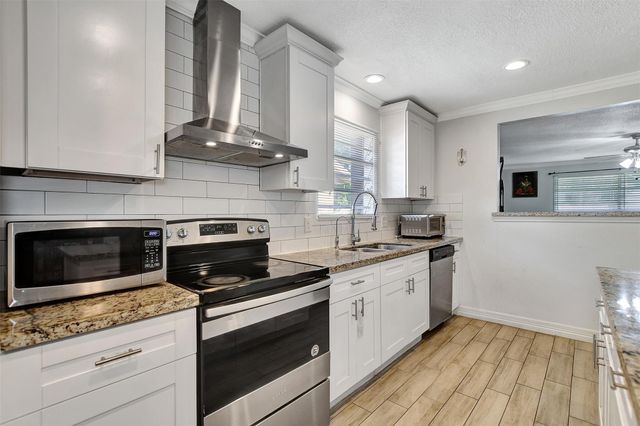 8314 Albacore Drive, Houston, TX 77074