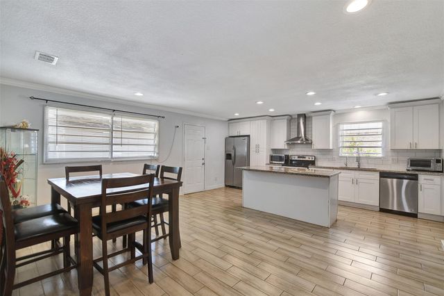 8314 Albacore Drive, Houston, TX 77074