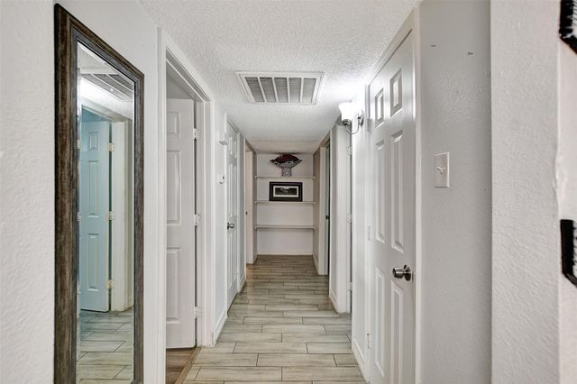 8314 Albacore Drive, Houston, TX 77074