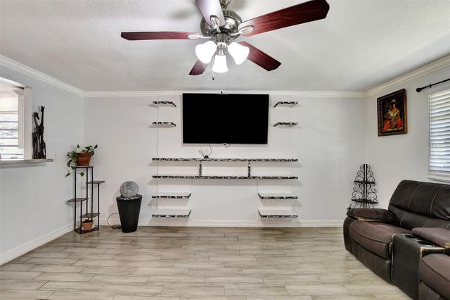 8314 Albacore Drive, Houston, TX 77074