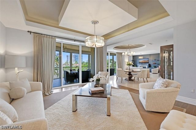 4501 Gulf Shore BLVD N 404, Naples, FL 34103