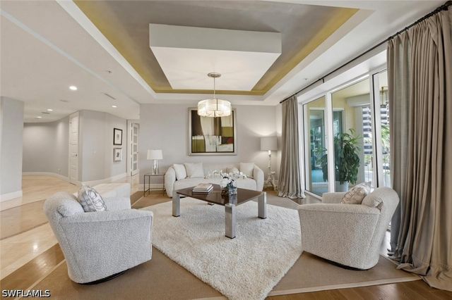 4501 Gulf Shore BLVD N 404, Naples, FL 34103