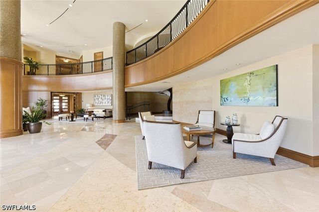 4501 Gulf Shore BLVD N 404, Naples, FL 34103