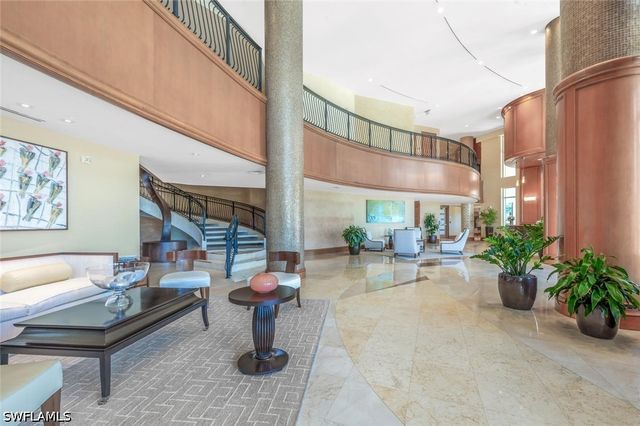 4501 Gulf Shore BLVD N 404, Naples, FL 34103