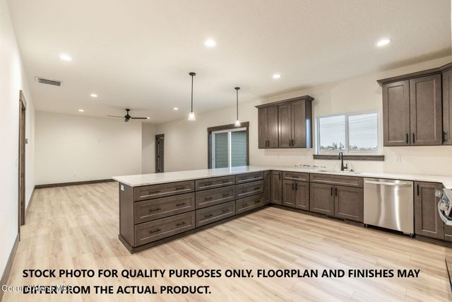 7304 E Autry Ln, Athol, ID 83801