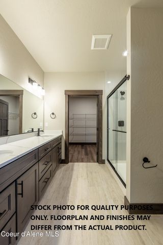 7304 E Autry Ln, Athol, ID 83801