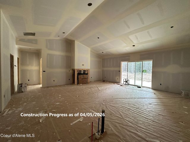 7304 E Autry Ln, Athol, ID 83801