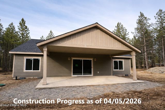 7304 E Autry Ln, Athol, ID 83801