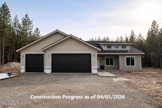 7304 E Autry Ln, Athol, ID 83801