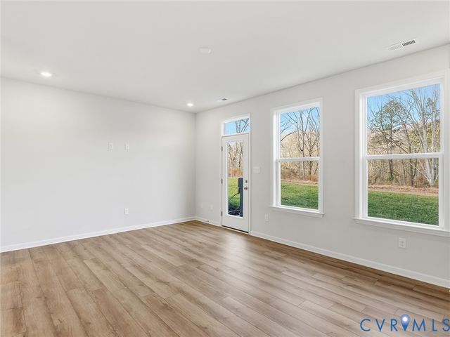 336 Mt. McCauley Way, Aylett, VA 23009