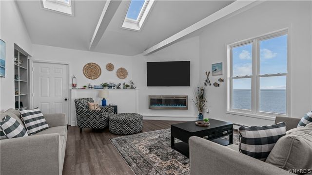 143 Midshore Drive, Hamburg, NY 14219