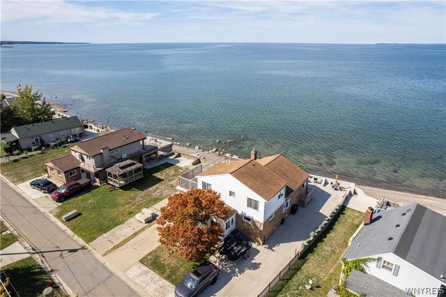 143 Midshore Drive, Hamburg, NY 14219