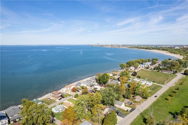 143 Midshore Drive, Hamburg, NY 14219