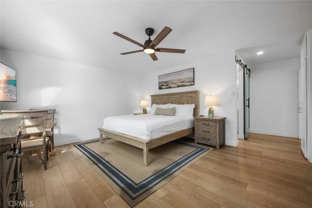 700 E Oceanfront, Newport Beach, CA 92661
