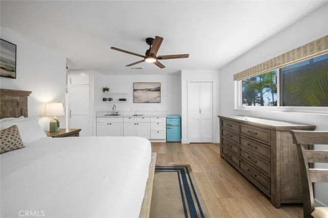 700 E Oceanfront, Newport Beach, CA 92661