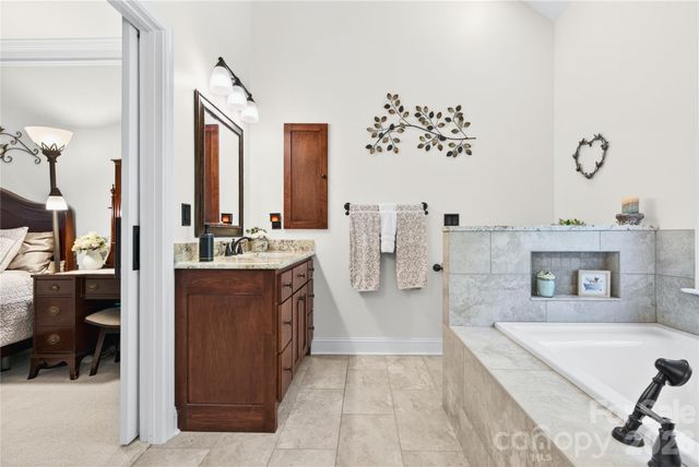 6060 Latta Springs Circle, Huntersville, NC 28078