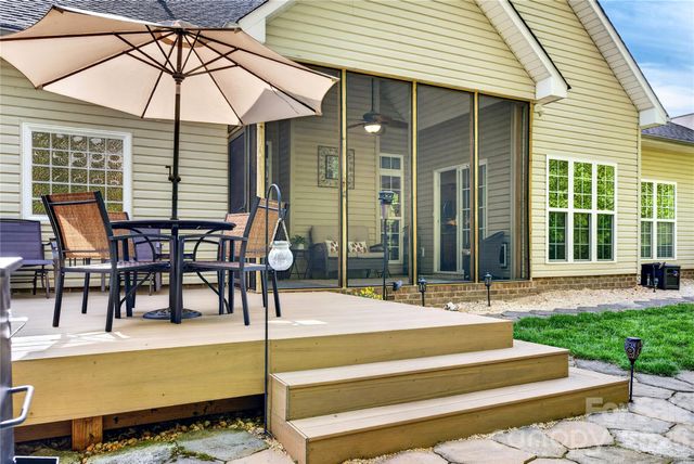 6060 Latta Springs Circle, Huntersville, NC 28078