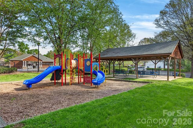 6060 Latta Springs Circle, Huntersville, NC 28078