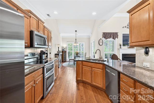 6060 Latta Springs Circle, Huntersville, NC 28078