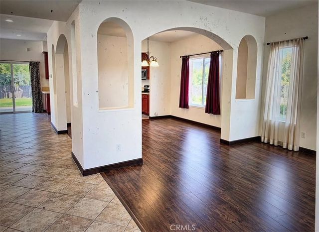 10627 Amestoy Street, Granada Hills, CA 91344