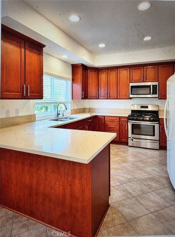 10627 Amestoy Street, Granada Hills, CA 91344