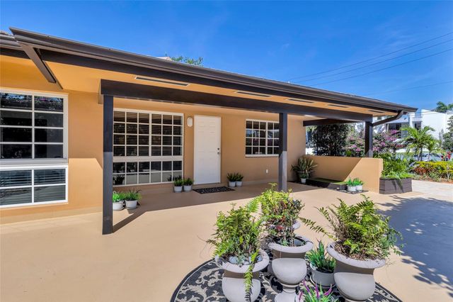 258 Basin Drive, Lauderdale-By-The-Sea, Fort Lauderdale, FL 33308