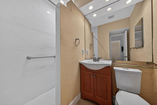 258 Basin Drive, Lauderdale-By-The-Sea, Fort Lauderdale, FL 33308