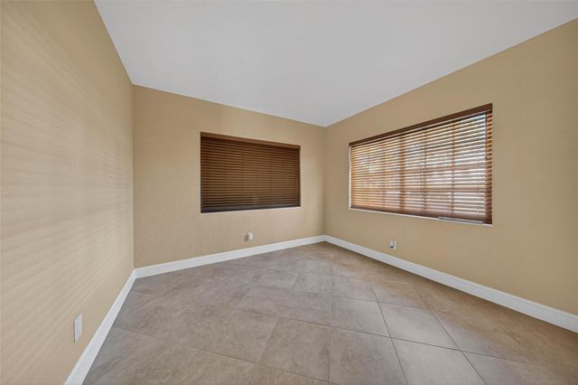 258 Basin Drive, Lauderdale-By-The-Sea, Fort Lauderdale, FL 33308