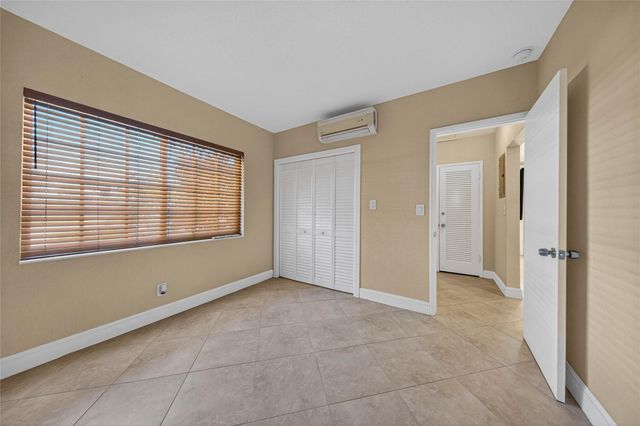 258 Basin Drive, Lauderdale-By-The-Sea, Fort Lauderdale, FL 33308