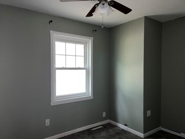 580 Turkle Ave, Haysville, KS 67060