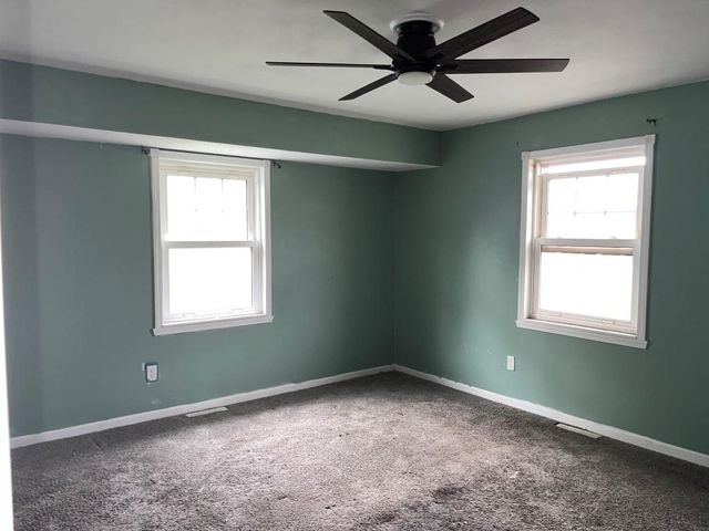 580 Turkle Ave, Haysville, KS 67060