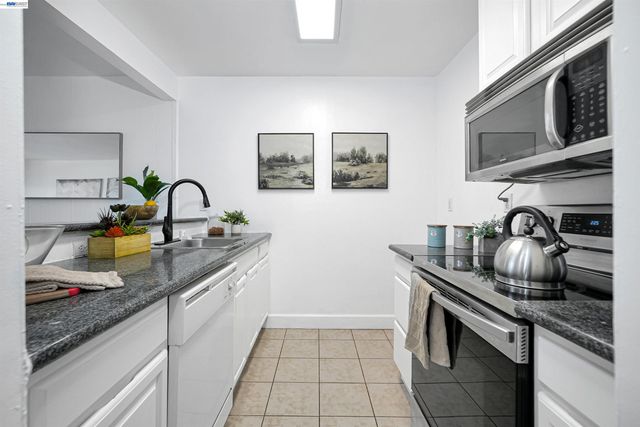 260 Industrial Pkwy 47, Hayward, CA 94544