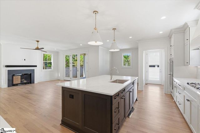 408 Ashley Avenue, Greenville, SC 29609