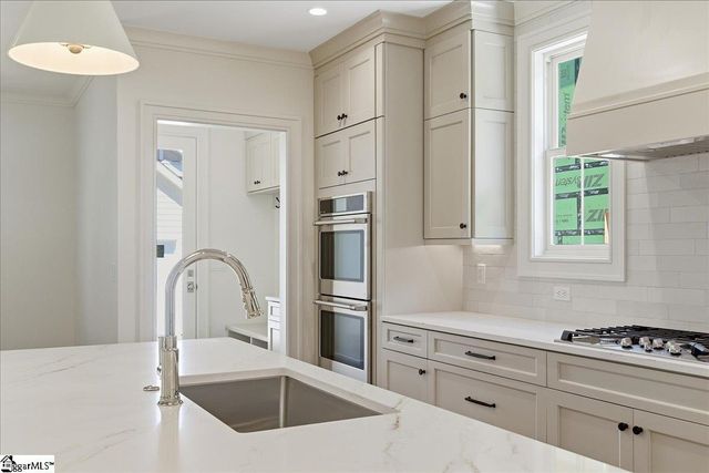 408 Ashley Avenue, Greenville, SC 29609