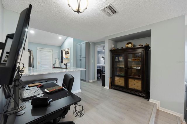 3401 CYPRESS HEAD COURT, Tampa, FL 33618