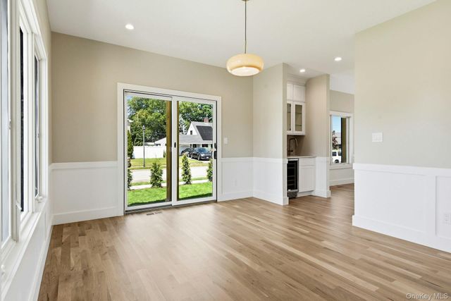 37 Star Lane, Levittown, NY 11756