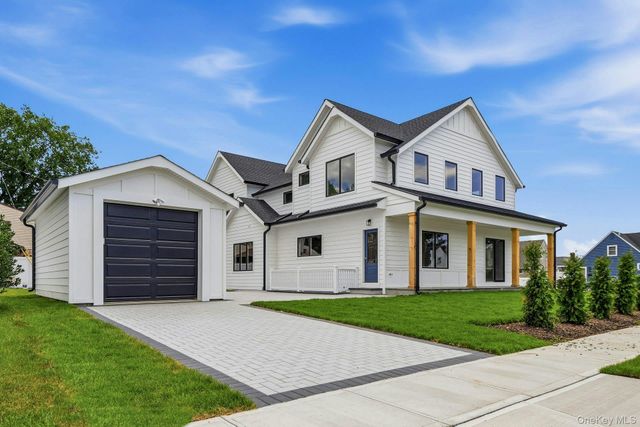 37 Star Lane, Levittown, NY 11756