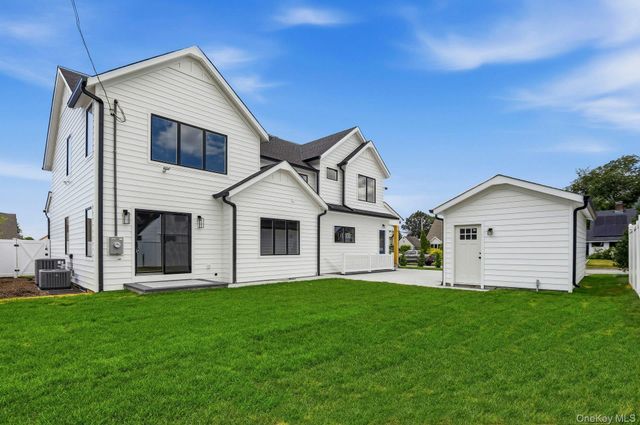 37 Star Lane, Levittown, NY 11756