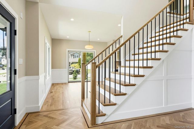 37 Star Lane, Levittown, NY 11756