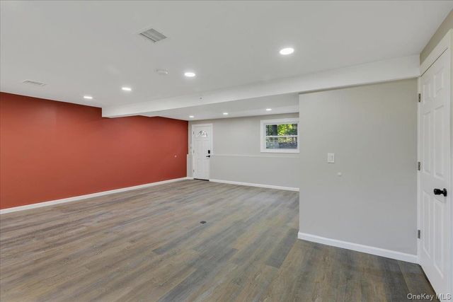 513 Canada Street, Lake George, NY 12845