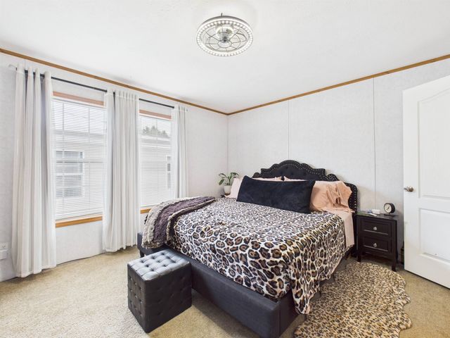 67 Oriole Avenue, Keene, NH 03431