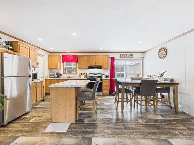 67 Oriole Avenue, Keene, NH 03431