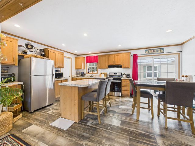 67 Oriole Avenue, Keene, NH 03431