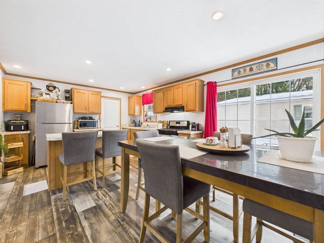 67 Oriole Avenue, Keene, NH 03431