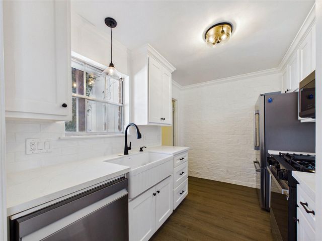 1219 Saxony Lane, Houston, TX 77058