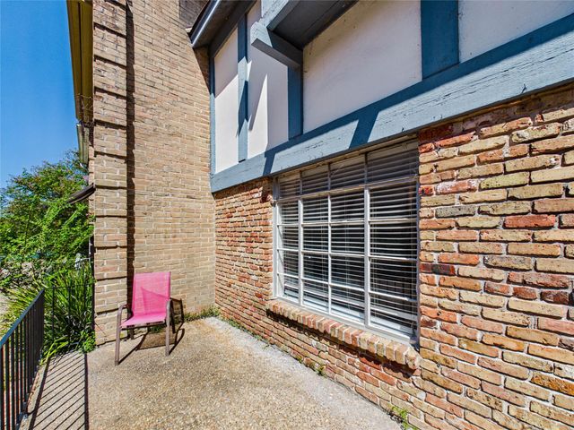 1219 Saxony Lane, Houston, TX 77058