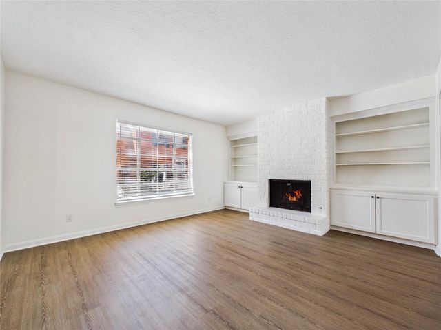 1219 Saxony Lane, Houston, TX 77058