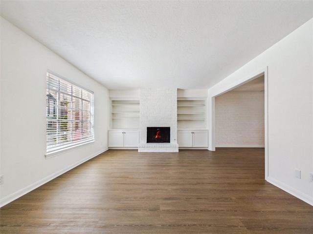 1219 Saxony Lane, Houston, TX 77058